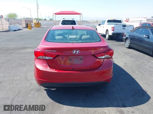 ✅ 2015 Hyundai Elantra SE • VIN: KMHDH4AE7FU449748 • Lot: 42935385. Listed on IAAI with 70,870 mi. Free auction sales archive from the USA and detailed vehicle history report at DreamBid. Image 13.