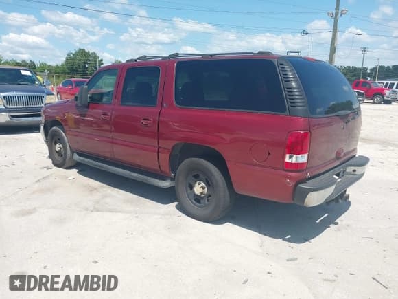 ✅ 2003 GMC Yukon XL SLT • VIN: 1GKFK16Z83J185353 • Lot: 42503347. Listed on IAAI with 398,833 mi. Free auction sales archive from the USA and detailed vehicle history report at DreamBid. Image 3.