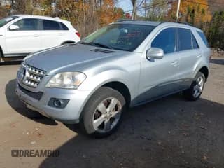 ✅ 2010 Mercedes-Benz M 350 • VIN: 4JGBB8GB5AA556966 • Лот: 43647038. Опубликован ранее на IAAI с пробегом 173 417 миль. Бесплатный доступ к архиву аукционных продаж из США и подробный отчёт об истории автомобиля на DreamBid. Изображение 2.