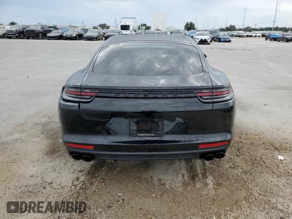 ✅ 2018 Porsche Panamera • VIN: WP0AA2A77JL114182 • Lot: 71256733. Listed on Copart with 51,717 mi. Free auction sales archive from the USA and detailed vehicle history report at DreamBid. Image 6.