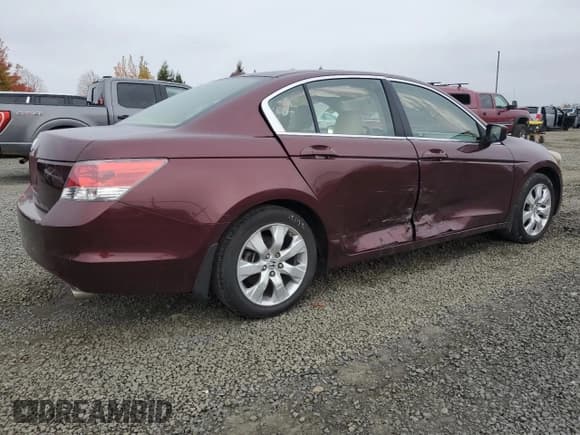 ✅ 2008 Honda Accord EX-L • VIN: JHMCP26858C057658 • Lot: 89805365. Listed on Copart with 181,465 mi. Free auction sales archive from the USA and detailed vehicle history report at DreamBid. Image 3.