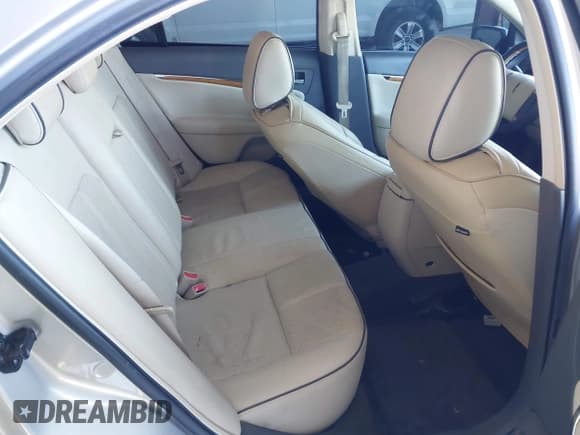 ✅ 2010 Lincoln MKZ • VIN: 3LNHL2GC9AR658189 • Lot: 43765075. Listed on IAAI with 115,187 mi. Free auction sales archive from the USA and detailed vehicle history report at DreamBid. Image 8.