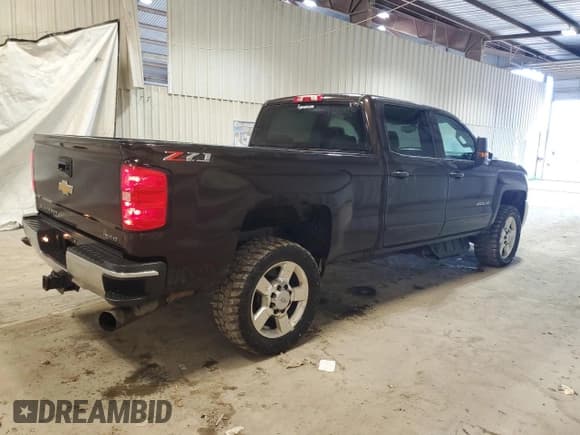 ✅ 2018 Chevrolet Silverado 2500HD LT • VIN: 1GC1KVEY1JF181621 • Lot: 65337615. Listed on Copart with 149,074 mi. Free auction sales archive from the USA and detailed vehicle history report at DreamBid. Image 3.