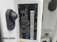 ✅ 2013 Toyota Highlander SE • VIN: 5TDZK3EHXDS128184 • Лот: 82076025. Опубликован ранее на Copart с пробегом 117 227 миль. Бесплатный доступ к архиву аукционных продаж из США и подробный отчёт об истории автомобиля на DreamBid. Изображение 13.