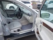 ✅ 2005 Mercedes-Benz C 240 • VIN: WDBRF81J85F682852 • Lot: 41928945. Wystawiony na IAAI z przebiegiem 106 981 mil. Bezpłatny archiwum sprzedaży aukcyjnych z USA i szczegółowy raport historii pojazdu na DreamBid. Zdjęcie 5.