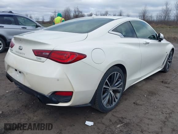 ✅ 2017 Infiniti Q60 Premium • VIN: JN1EV7ELXHM552809 • Lot: 43753892. Wystawiony na IAAI z przebiegiem 77 146 mil. Bezpłatny archiwum sprzedaży aukcyjnych z USA i szczegółowy raport historii pojazdu na DreamBid. Zdjęcie 4.