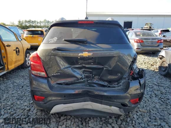 2018 Chevrolet Trax LT с VIN 3GNCJLSB1JL208779, выставлен на аукционе Copart как лот 84401365 с пробегом 48 526 миль миль и Списание • Salvage title. История ставок и продаж доступна на DreamBid. Изображение 6.