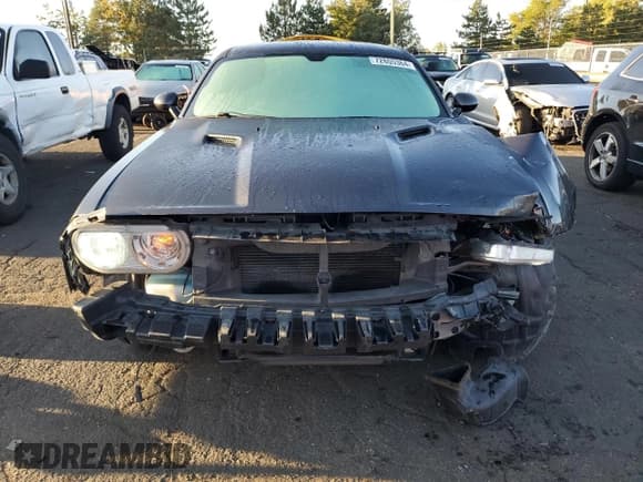 ✅ 2013 Dodge Challenger SXT • VIN: 2C3CDYAGXDH705146 • Lot: 72805364. Listed on Copart with 101,561 mi. Free auction sales archive from the USA and detailed vehicle history report at DreamBid. Image 5.