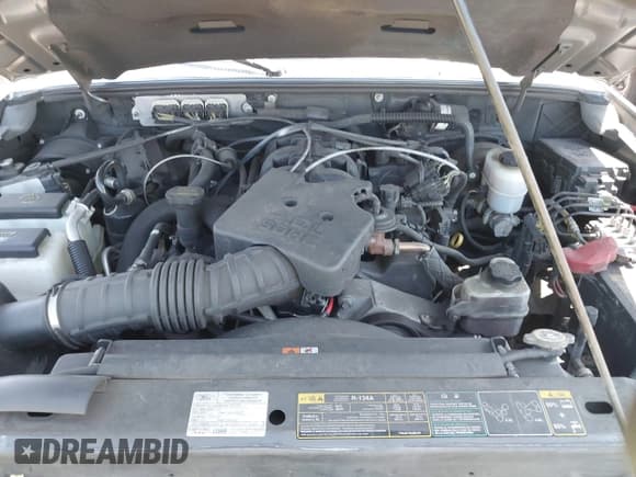 ✅ 2010 Ford Ranger XL • VIN: 1FTKR1EE9APA14982 • Lot: 42303924. Wystawiony na IAAI z przebiegiem 154 956 mil. Bezpłatny archiwum sprzedaży aukcyjnych z USA i szczegółowy raport historii pojazdu na DreamBid. Zdjęcie 10.