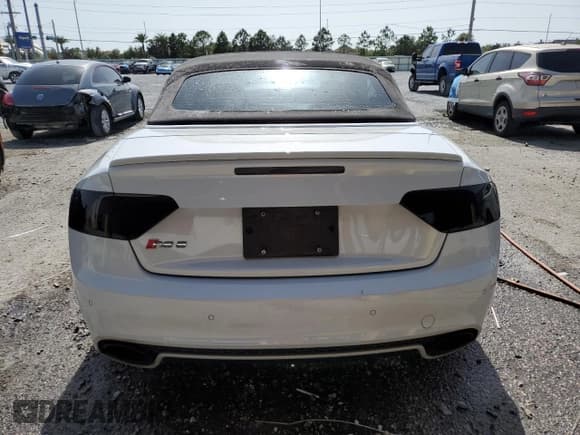 ✅ 2014 Audi RS 5 • VIN: WUAC6AFH1EN900157 • Lot: 60155085. Listed on Copart with 77,220 mi. Free auction sales archive from the USA and detailed vehicle history report at DreamBid. Image 6.