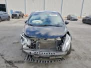 ✅ 2017 Nissan Note SV • VIN: 3N1CE2CP8HL354482 • Lot: 94999255. Wystawiony na Copart z przebiegiem 47 637 mil. Bezpłatny archiwum sprzedaży aukcyjnych z USA i szczegółowy raport historii pojazdu na DreamBid. Zdjęcie 5.