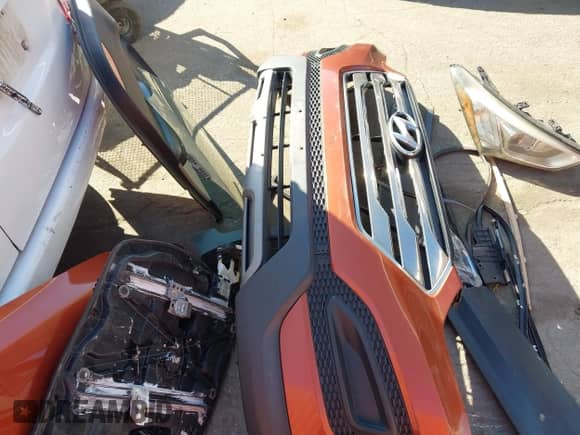 2013 Hyundai Santa Fe Sport z VIN 5XYZTDLB9DG023845, wystawiony jako IAAI lot #43548483 z przebiegiem 155 096 mil mil oraz . Historia ofert i sprzedaży dostępna na DreamBid. Obrazek 19.