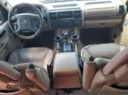 ✅ 2002 Land Rover Discovery SE • VIN: SALTW15462A769315 • Lot: 78007094. Wystawiony na Copart z przebiegiem 181 240 mil. Bezpłatny archiwum sprzedaży aukcyjnych z USA i szczegółowy raport historii pojazdu na DreamBid. Zdjęcie 8.