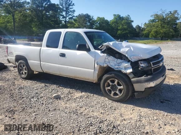 ✅ 2006 Chevrolet Silverado 1500 LT2 • VIN: 1GCEK19B96Z250917 • Лот: 52997975. Опубликован ранее на Copart с пробегом 247 189 миль. Бесплатный доступ к архиву аукционных продаж из США и подробный отчёт об истории автомобиля на DreamBid. Изображение 4.