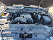 ✅ 2010 GMC Yukon Denali • VIN: 1GKUKEEF0AR179714 • Lot: 87252675. Wystawiony na Copart z przebiegiem 157 330 mil. Bezpłatny archiwum sprzedaży aukcyjnych z USA i szczegółowy raport historii pojazdu na DreamBid. Zdjęcie 12.