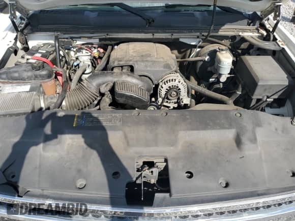 2008 Chevrolet Silverado 1500 Work Truck with VIN 1GCEC14C68Z216580, listed as a Copart auction lot 85563635 with 157,609 mi miles and Salvage title. Bid and sale history available at DreamBid. Image 11.