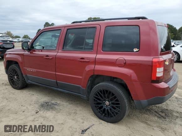 ✅ 2016 Jeep Patriot Sport • VIN: 1C4NJPBAXGD670076 • Lot: 82749425. Wystawiony na Copart z przebiegiem 209 821 mil. Bezpłatny archiwum sprzedaży aukcyjnych z USA i szczegółowy raport historii pojazdu na DreamBid. Zdjęcie 2.