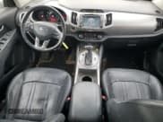 ✅ 2016 Kia Sportage EX • VIN: KNDPCCAC2G7868700 • Lot: 93365125. Wystawiony na Copart z przebiegiem 136 641 mil. Bezpłatny archiwum sprzedaży aukcyjnych z USA i szczegółowy raport historii pojazdu na DreamBid. Zdjęcie 8.