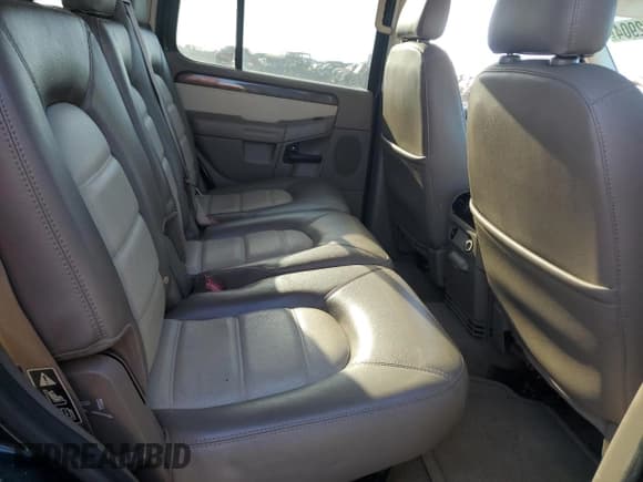 ✅ 2003 Ford Explorer Eddie Bauer • VIN: 1FMZU64K93UC10258 • Lot: 75002904. Wystawiony na Copart z przebiegiem 191 287 mil. Bezpłatny archiwum sprzedaży aukcyjnych z USA i szczegółowy raport historii pojazdu na DreamBid. Zdjęcie 11.