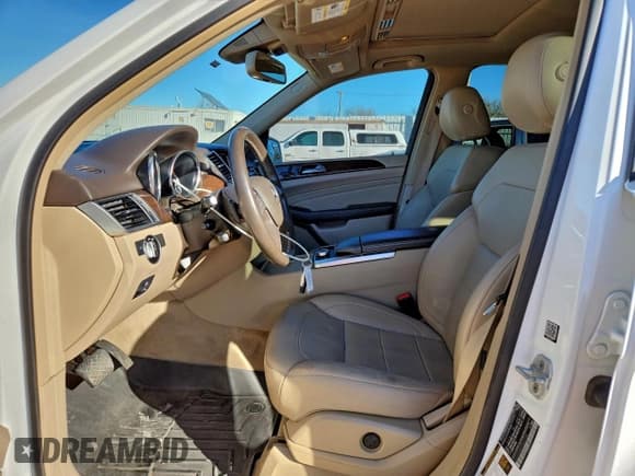 ✅ 2015 Mercedes-Benz M 350 • VIN: 4JGDA5HB7FA612163 • Lot: 95932305. Listed on Copart with 141,875 mi. Free auction sales archive from the USA and detailed vehicle history report at DreamBid. Image 7.