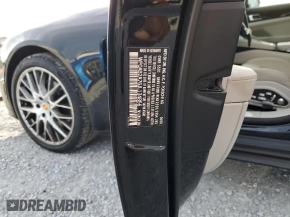 ✅ 2018 Porsche Panamera 4S • VIN: WP0AB2A76JL134856 • Lot: 65055365. Wystawiony na Copart z przebiegiem 108 152 mil. Bezpłatny archiwum sprzedaży aukcyjnych z USA i szczegółowy raport historii pojazdu na DreamBid. Zdjęcie 12.