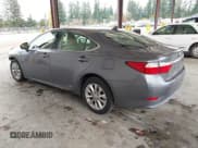 ✅ 2013 Lexus ES 300h • VIN: JTHBW1GG0D2022878 • Lot: 43577996. Listed on IAAI with 79,964 mi. Free auction sales archive from the USA and detailed vehicle history report at DreamBid. Image 3.