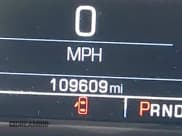 ✅ 2019 Chevrolet Silverado 1500 LT • VIN: 2GCVKPEC2K1205418 • Lot: 43473730. Wystawiony na IAAI z przebiegiem 109 609 mil. Bezpłatny archiwum sprzedaży aukcyjnych z USA i szczegółowy raport historii pojazdu na DreamBid. Zdjęcie 15.