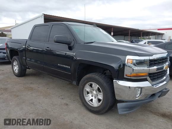 ✅ 2018 Chevrolet Silverado 1500 LT • VIN: 3GCUKREC4JG387202 • Лот: 43356832. Опубликован ранее на IAAI с пробегом 108 644 миль. Бесплатный доступ к архиву аукционных продаж из США и подробный отчёт об истории автомобиля на DreamBid. Изображение 1.