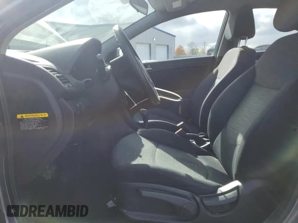 ✅ 2017 Hyundai Accent SE • VIN: KMHCT5AE9HU322325 • Лот: 75983494. Опубликован ранее на Copart с пробегом 114 282 миль. Бесплатный доступ к архиву аукционных продаж из США и подробный отчёт об истории автомобиля на DreamBid. Изображение 7.