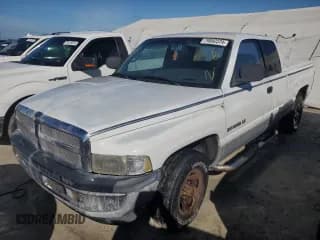 ✅ 2001 Dodge 1500 • VIN: 3B7HC12Y11G169962 • Лот: 79892374. Опубликован ранее на Copart с пробегом Не указан. Бесплатный доступ к архиву аукционных продаж из США и подробный отчёт об истории автомобиля на DreamBid. Изображение 1.