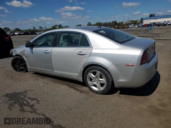 ✅ 2009 Chevrolet Malibu 1LS • VIN: 1G1ZG57B794143727 • Lot: 70726644. Wystawiony na Copart z przebiegiem 168 807 mil. Bezpłatny archiwum sprzedaży aukcyjnych z USA i szczegółowy raport historii pojazdu na DreamBid. Zdjęcie 2.