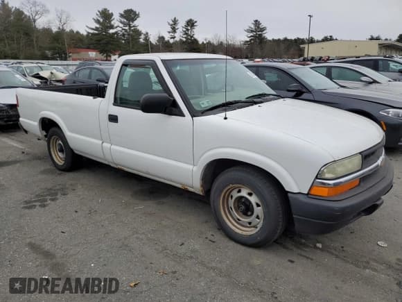 ✅ 2003 Chevrolet S-10 LS • VIN: 1GCCS14X638207972 • Lot: 87030294. Listed on Copart with 174,102 mi. Free auction sales archive from the USA and detailed vehicle history report at DreamBid. Image 4.