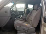 ✅ 2006 Chevrolet Silverado 2500HD LT2 • VIN: 1GCHK29D06E185922 • Лот: 81599505. Опубликован ранее на Copart с пробегом Не указан. Бесплатный доступ к архиву аукционных продаж из США и подробный отчёт об истории автомобиля на DreamBid. Изображение 7.