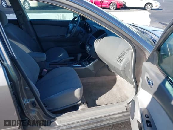 ✅ 2005 Nissan Altima SL • VIN: 1N4BL11D85C200921 • Лот: 41283147. Опубликован ранее на IAAI с пробегом 158 206 миль. Бесплатный доступ к архиву аукционных продаж из США и подробный отчёт об истории автомобиля на DreamBid. Изображение 5.