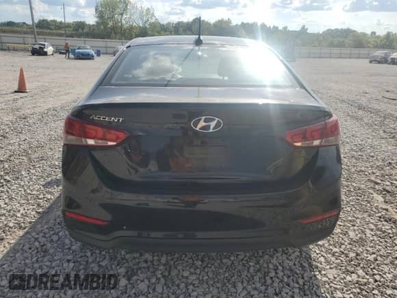2020 Hyundai Accent Limited z VIN 3KPC34A62LE122384, wystawiony jako Copart lot #68709664 z przebiegiem 84 936 mil mil oraz Szkoda całkowita • Salvage title. Historia ofert i sprzedaży dostępna na DreamBid. Obrazek 6.
