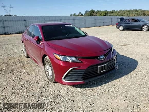 2022 Toyota Camry LE with VIN 4T1C11BK2NU059674, listed as a Copart auction lot 68912925 with 86,142 mi miles and Salvage title. Bid and sale history available at DreamBid. Image 13.