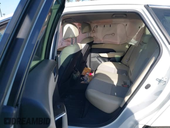 ✅ 2018 Honda Clarity • VIN: JHMZC5F15JC008802 • Lot: 42532029. Wystawiony na IAAI z przebiegiem 95 233 mil. Bezpłatny archiwum sprzedaży aukcyjnych z USA i szczegółowy raport historii pojazdu na DreamBid. Zdjęcie 8.