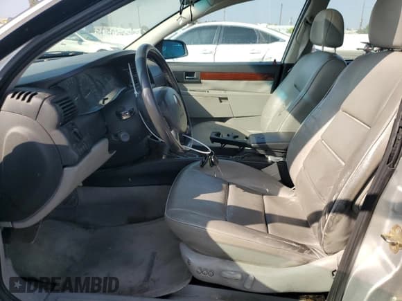 ✅ 2000 Cadillac Catera • VIN: W06VR54R1YR003905 • Лот: 76417144. Опубликован ранее на Copart с пробегом 80 894 миль. Бесплатный доступ к архиву аукционных продаж из США и подробный отчёт об истории автомобиля на DreamBid. Изображение 7.