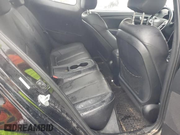 ✅ 2014 Hyundai Veloster Turbo • VIN: KMHTC6AE1EU205324 • Lot: 86869635. Listed on Copart with 103,947 mi. Free auction sales archive from the USA and detailed vehicle history report at DreamBid. Image 10.