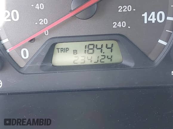 2001 Honda Accord EX с VIN 1HGCG22501A034854, выставлен на аукционе IAAI как лот 42784374 с пробегом 234 824 миль миль и . История ставок и продаж доступна на DreamBid. Изображение 15.