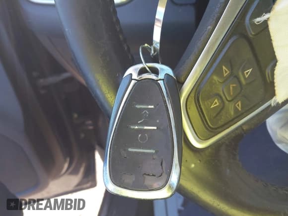 ✅ 2018 Chevrolet Equinox LT • VIN: 2GNAXTEX2J6301618 • Лот: 43404987. Опубликован ранее на IAAI с пробегом 123 174 миль. Бесплатный доступ к архиву аукционных продаж из США и подробный отчёт об истории автомобиля на DreamBid. Изображение 11.