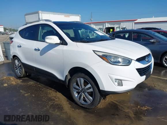 2015 Hyundai Tucson Limited с VIN KM8JUCAG5FU000921, выставлен на аукционе IAAI как лот 43254970 с пробегом 95 541 миль миль и . История ставок и продаж доступна на DreamBid. Изображение 1.