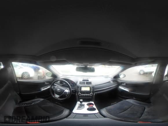 ✅ 2012 Toyota Camry XLE • VIN: 4T1BK1FK0CU501738 • Lot: 43433225. Wystawiony na IAAI z przebiegiem 126 714 mil. Bezpłatny archiwum sprzedaży aukcyjnych z USA i szczegółowy raport historii pojazdu na DreamBid. Zdjęcie 18.