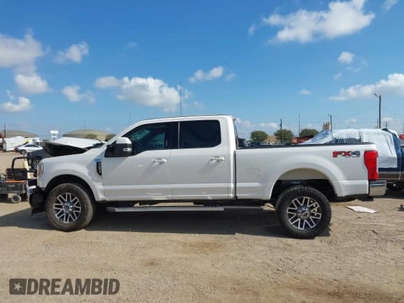 ✅ 2019 Ford F-250 XL • VIN: 1FT7W2B68KED25978 • Lot: 42975091. Listed on IAAI with 98,958 mi. Free auction sales archive from the USA and detailed vehicle history report at DreamBid. Image 14.