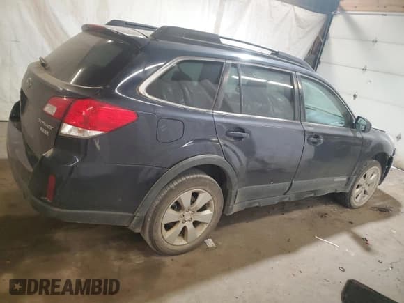 ✅ 2012 Subaru Outback Prem • VIN: 4S4BRBGC1C1226102 • Лот: 67631045. Опубликован ранее на Copart с пробегом 169 413 миль. Бесплатный доступ к архиву аукционных продаж из США и подробный отчёт об истории автомобиля на DreamBid. Изображение 3.