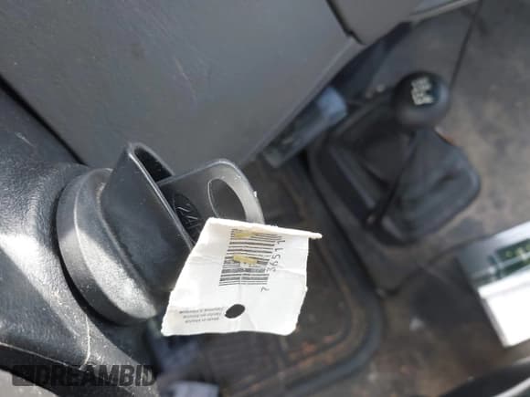 ✅ 2004 Ford F-150 • VIN: 2FTRF08W14CA09335 • Lot: 41620000. Listed on IAAI with 121,102 mi. Free auction sales archive from the USA and detailed vehicle history report at DreamBid. Image 11.