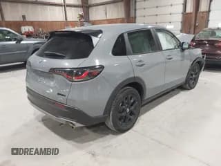 ✅ 2024 Honda HR-V Sport • VIN: 3CZRZ2H50RM738975 • Лот: 43412561. Опубликован ранее на IAAI с пробегом 13 034 миль. Бесплатный доступ к архиву аукционных продаж из США и подробный отчёт об истории автомобиля на DreamBid. Изображение 4.