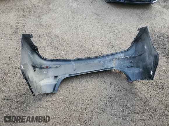 ✅ 2017 Hyundai Elantra Limited • VIN: KMHD84LF5HU172204 • Лот: 86801145. Опубликован ранее на Copart с пробегом 161 106 миль. Бесплатный доступ к архиву аукционных продаж из США и подробный отчёт об истории автомобиля на DreamBid. Изображение 12.