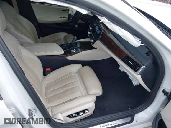 ✅ 2017 BMW 5 Series 540i • VIN: WBAJE5C31HG914346 • Лот: 41828268. Опубликован ранее на IAAI с пробегом 96 686 миль. Бесплатный доступ к архиву аукционных продаж из США и подробный отчёт об истории автомобиля на DreamBid. Изображение 5.