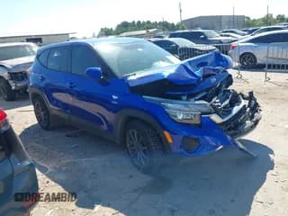 ✅ 2021 Kia Seltos LX • VIN: KNDEPCAA6M7212974 • Lot: 43271897. Listed on IAAI with 73,413 mi. Free auction sales archive from the USA and detailed vehicle history report at DreamBid. Image 1.